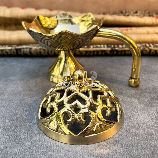 AUM Regal Bloom Vintage Style Pure Brass Dhoop Dani / Dhuni with Handle