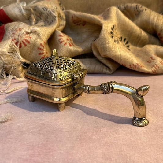 AUM Pure Brass Handheld Dhoop Dani with Perforated Lid for Pooja & Aarti Dhuni